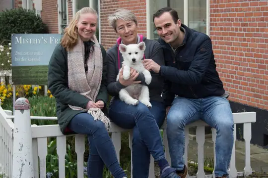 Zwitserse witte herder pup Misthy's Friends Zoë bij het vertrek